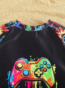 SHEIN 2pcs Kids/Tween Boys Casual Versatile Printed Round Neck Short Sleeve Top And Printed Swim Trunks Swimsuit Set