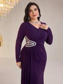 Modelyn Plus Size Diamond Decor V-Neck Long Sleeve Casual Long Dress - Purple - View 3