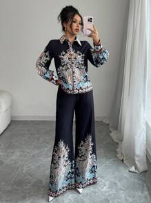 Rafferiza 2 件套女士复古定位印花长袖休闲宫廷风上衣 + 松紧腰阔腿裤 - 黑色 - 查看 1