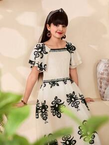 SHEIN 2 件套 Tween Girls 方领短袖印花简约上衣和裙子