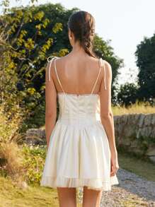 Aveloria Rosie 女式性感法式甜心领交叉带荷叶边腰部褶皱中长连衣裙 - 白色 - 查看 2