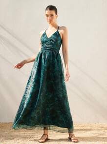 Aveloria Rosie Vestido largo de tirantes con diseño de cintura fruncida en organza estampada