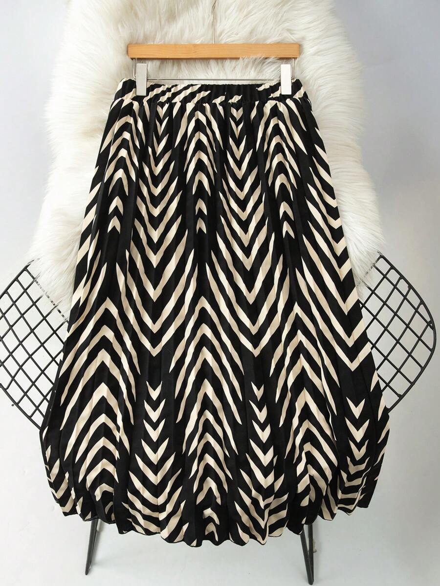 SHEIN LUNE Plus Size Casual Geometric Print Pleated Skirt Fall Cloth For Women - Black - View 1