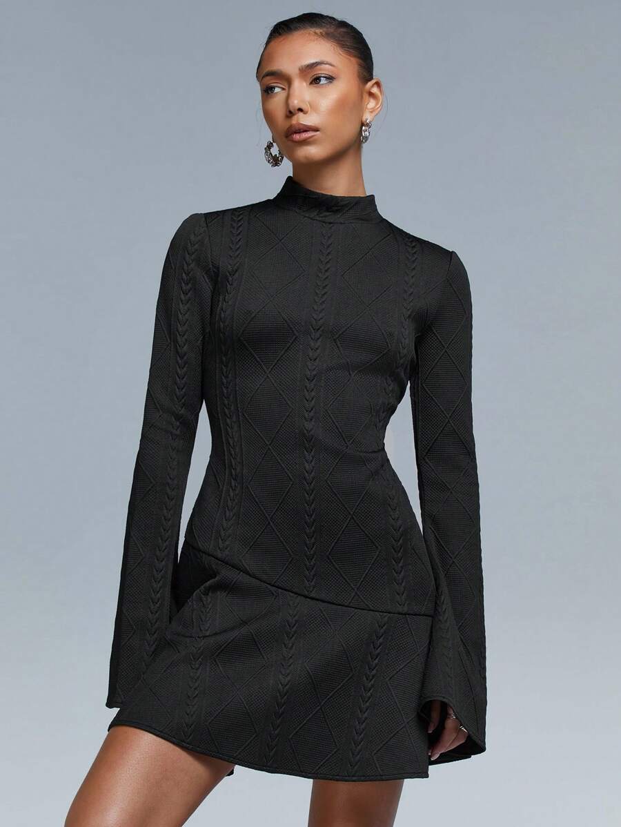 Athîral 女士休闲简约迷你连衣裙，适合日常穿着 - 黑色 - 查看 1