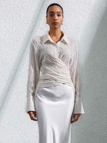 Aveloria Modichic Áo cánh tay dài họa tiết hoa jacquard cổ xếp lớp thiết kế thanh lịch cho nữ - Màu be - Xem 3