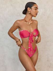 SHEIN Swim Set Bikini Tiga Potong: Atasan Bandeau Motif Tie-Dye, Rok Mini Berumbai, dan Sarung yang Serasi, Pakaian Liburan Sempurna untuk Festival Liburan Pantai Musim Panas - Berwarna merah muda - View 6