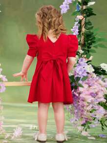 SHEIN Vestido de punto ajustado de manga gigot y cuello redondo de color liso para bebé niña