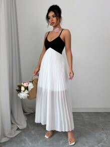 Chiquease Novo vestido plissado com decote em V e alças finas, costas abertas, preto e branco, estilo férias, primavera/verão - Preto e Branco - Ver 4