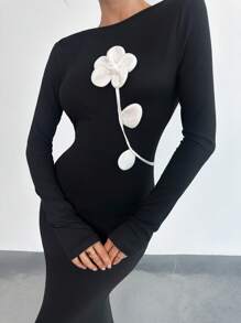 SHEIN Privé Damen schwarzes sexy elegantes 3D Blumen langes rückenfrei Fischschwanz Kleid, schwarzes Langarm Kleid, großer rückenfreier Ausschnitt, für Pendeln, elegant, sexy, Party, Konzert, Bühnenkostüm, Schulbeginn, Valentinstag, Musikfestival