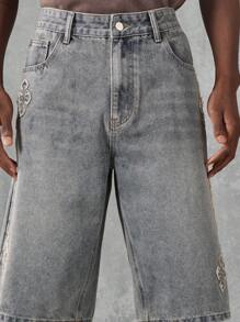 SUMWON Designer Embroidered Cross Patch Denim Shorts Streetwear Distressed Straight Fit Urban Casual Summer Skateboarding Baggy Shorts Vintage Style Mid Thigh Comfort Bottom