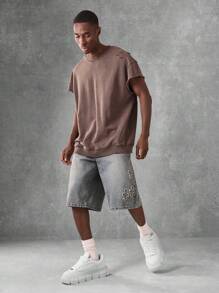 SUMWON Designer Embroidered Cross Patch Denim Shorts Streetwear Distressed Straight Fit Urban Casual Summer Skateboarding Baggy Shorts Vintage Style Mid Thigh Comfort Bottom