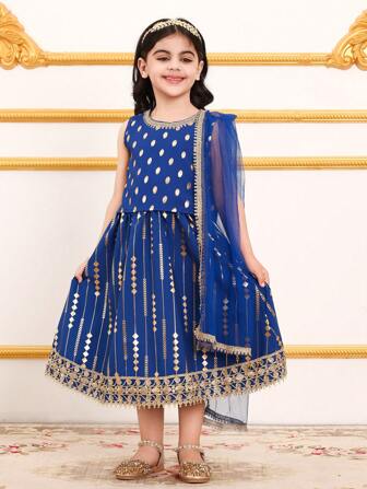 年轻女孩 2 件套：浅蓝色箔复古印花无袖短款上衣，配金色刺绣饰边，搭配宽松长裙，配金箔复古印花和刺绣蕾丝下摆，蓝色网眼，适合上学、旅行、家庭聚会、斋月、春夏，别致