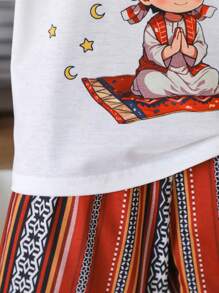 SHEIN Young Boys Black National Day, Eid Mubarak Abaya Kaftan Jalabiya Tunic With Cute Moon & Star Pattern Ramadan Round Neck Short Sleeve T-Shirt + Yellow Shorts 2pcs Outfit, Traditional Fashion & Comfortable