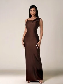 Zolique Women Elegant Plunging Neck Backless Dress - Brown - View 1
