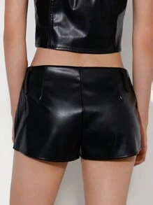 Aveloria Affinna Women's Punk Rock Romantic Asymmetrical Studded PU Leather Look Low-Waist Y2K Style Shorts, Avant-Garde Design