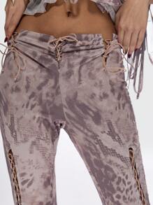 MISSGUIDED Pantalones de campana con estampado de estilo Y2K, de malla con detalle de cordón y volante, ideales para fiestas nocturnas, baile y clubes