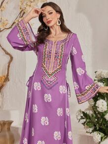 Al Najma 女士簇状花卉侧系带优雅浪漫奢华土耳其长裙/阿拉伯传统长裙、卡夫坦和贾拉比亚，端庄 - 中紫紅色 - 查看 3