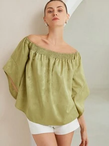 SHEIN Privé Blusa holgada de estilo chino vintage con diseño floral de jacquard, hombros descubiertos y puños de volantes, para el Año Nuevo Chino