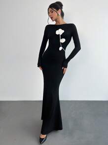 SHEIN Privé Damen schwarzes sexy elegantes 3D Blumen langes rückenfrei Fischschwanz Kleid, schwarzes Langarm Kleid, großer rückenfreier Ausschnitt, für Pendeln, elegant, sexy, Party, Konzert, Bühnenkostüm, Schulbeginn, Valentinstag, Musikfestival