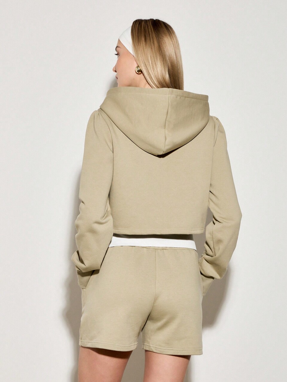 Boxy Cropped Zip-Up Hoodie With Drawstring Hood