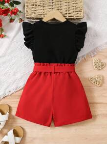 SHEIN 2 件套少女心形与字母印花短袖上衣和短裤