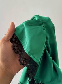 Plus Size Elegant Elastic Satin V-Neck Lace Ruffle Trim Blouse - Green - View 7