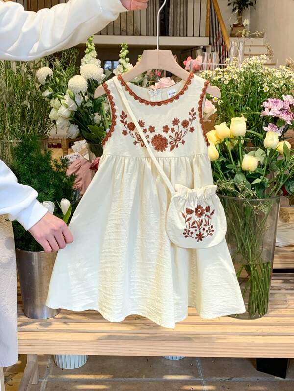 SHEIN LMoss Kids Young Girl's Fitted Woven Solid Color Embroidered Round Neck Dress With Crossbody Bag Young Girl Spring Dress Young Girls Clothing Easter Dress Young Girl Princess Dress Youth Girl Dress Young Girl Dress