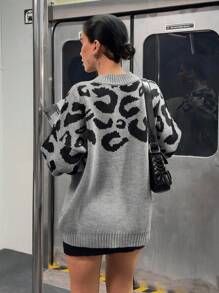 EURMUSE 女士豹纹毛衣，宽松柔软设计，独特针织上衣，适合秋冬季 - 彩色 - 查看 2