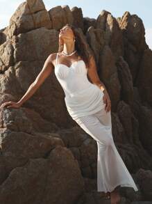 SHEIN Swim 2pcs Solid Color Padded Halter Backless One Piece Swimsuit And Ruched Cover Up Beach Spaghetti Strap Skirt, Premium Festival Boho Set - White - View 5