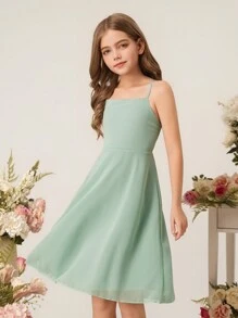 Vestido Slip Elegante e Minimalista para Meninas, Cintura Alta, Sem Mangas, Comprimento Médio, em Chiffon Verde Menta, Vestido de Verão Leve - Verde - Visão 3