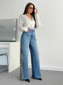 RueChic HIGH WAIST LEOPARD SIDE DETAILED WIDE LEG JEAN - Medium Wash - View 4