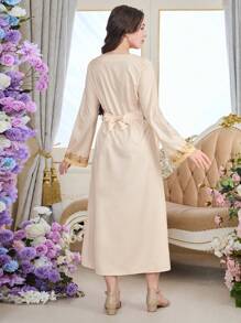 少女复古风格 V 领金色蕾丝腰带长裙 - 彩色 - 查看 2