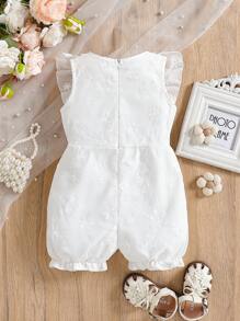 SHEIN Baby Girls' Solid Color Round Neck Floral Ruffle Trim Romper. Made With High-Quality Fabric, Delicate Embroidered Flower Pattern, Paired With Ruffle Trim Design To Showcase Baby's Sweet Charm. - White - View 5