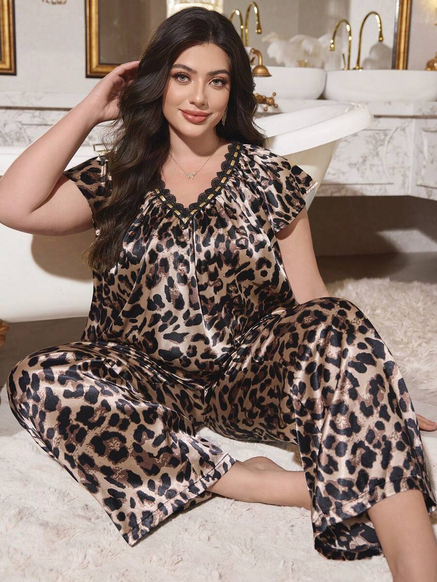 Plus Size Satin Leopard Print Ribbon Trim V-Neck Sleepwear Set - Multicolor - View 1