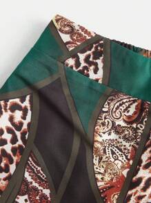 SHEIN Clasi 2pcs Women Geometric Print Crew Neck T-Shirt And Wide Leg Pants Set - Green - View 5