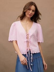 WESTFADE 泡泡纱 V 领短款泡泡袖扇形下摆可爱前系带上衣西装女装 - 淺粉色 - 查看 4