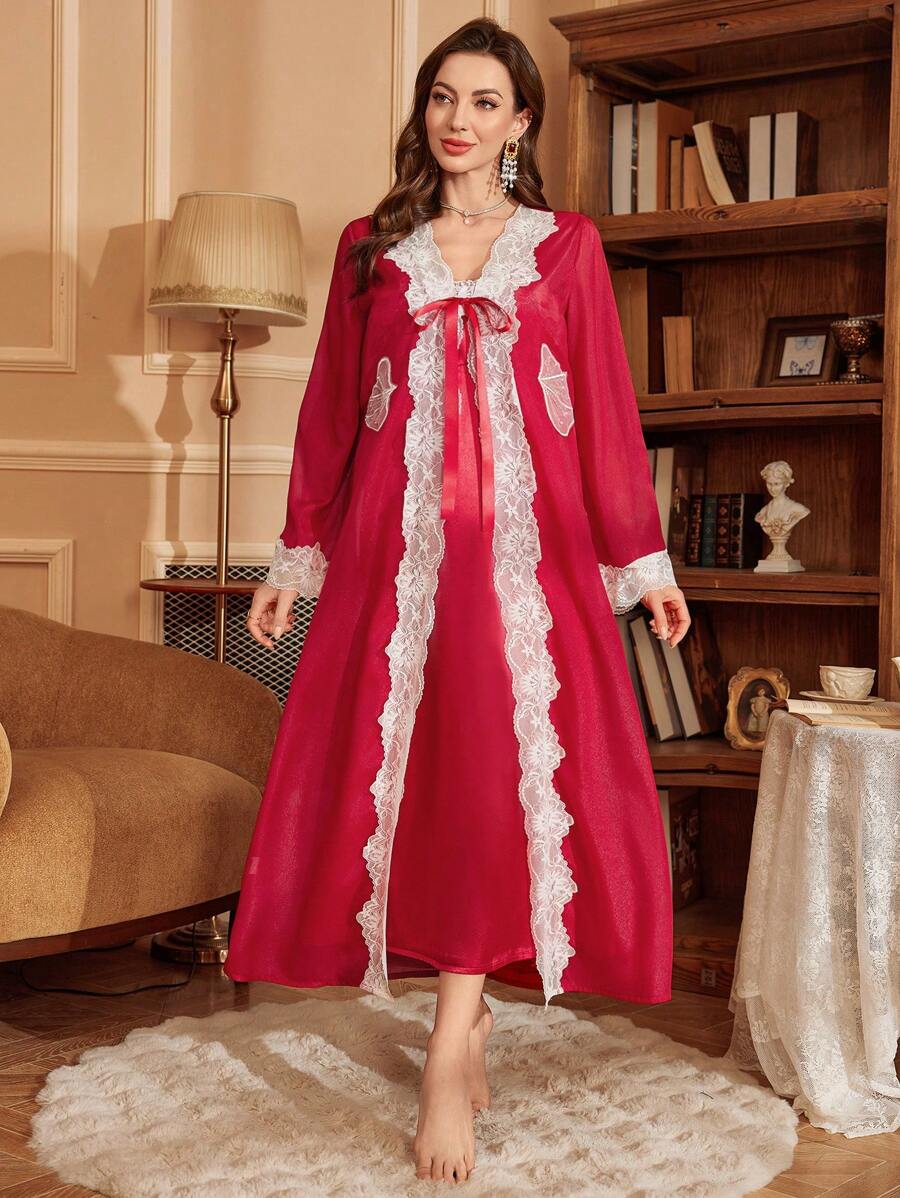 Conjunto de camisón de seda sintética con encaje de contraste y bata de gasa - Rojo - Ver 1