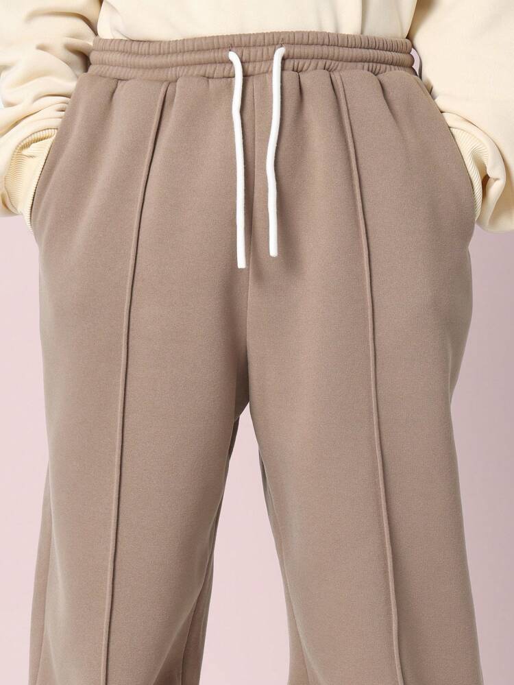 Casual Wear Sweatpants With Front Pleats