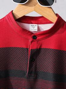 SHEIN 1pc Young Boys Loose Casual Stand Collar Striped Patchwork Color Block Knitted Polo Shirt