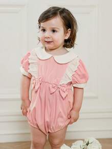 SHEIN 女宝宝甜美可爱彼得潘领蝴蝶结粉色条纹连体衣，适合夏季穿着