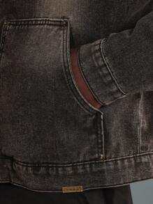 SUMWON Chaqueta de mezclilla con estilo retro, de calle casual, lavado vintage y desgastado, con cuello negro, para otoño e invierno, diseño clásico de ajuste regular con cremallera al frente