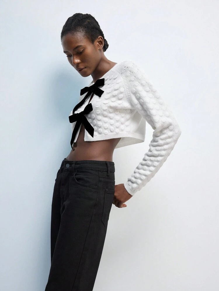 SHEIN Maija Valentine's Day Women's Spring And Summer New White Bow Sweater Holiday Elegant Modern Urban Daily Casual Top Suitable For Going Out For Festival Parties And Dates To Wear Rich Style 90s Women's Clothing Retro Bohemian Old Money Music Festival