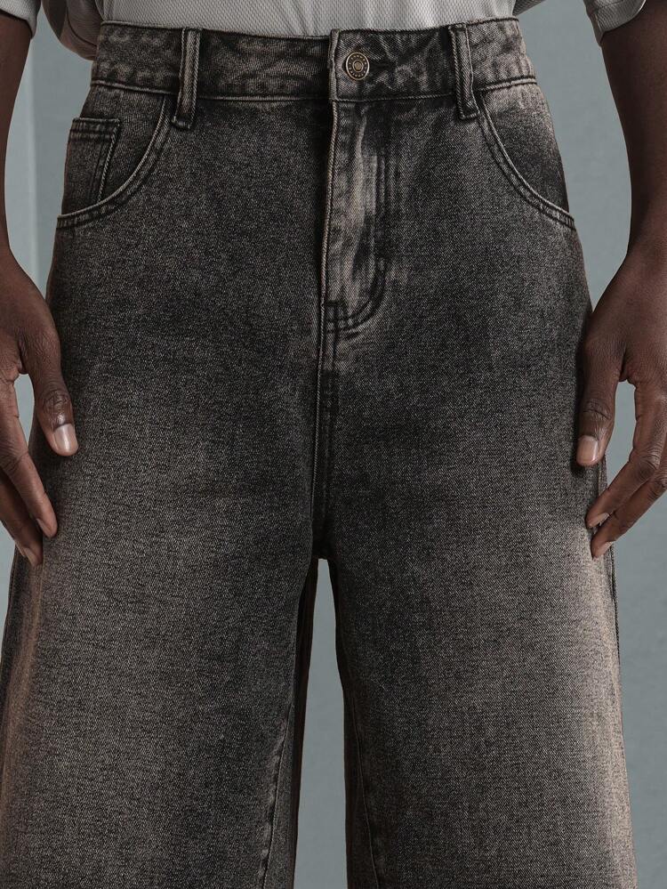 Shorts Denim vintage com corte relaxado e lavagem