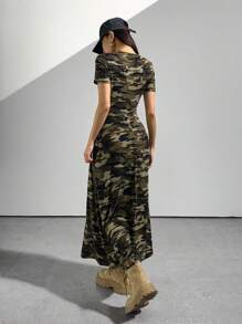 SHEIN PETITE Vestido de verano de manga corta con cuello en V y estampado floral de mujer (corte aleatorio) Vestido largo de mujer