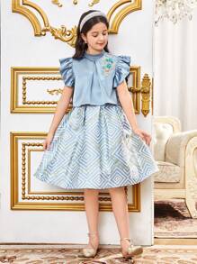 SHEIN Tween 女童优雅荷叶边袖立领 A 字形衬衫，带刺绣 3D 花朵和提花裙 2 件套