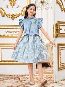 SHEIN Tween 女童优雅荷叶边袖立领 A 字形衬衫，带刺绣 3D 花朵和提花裙 2 件套