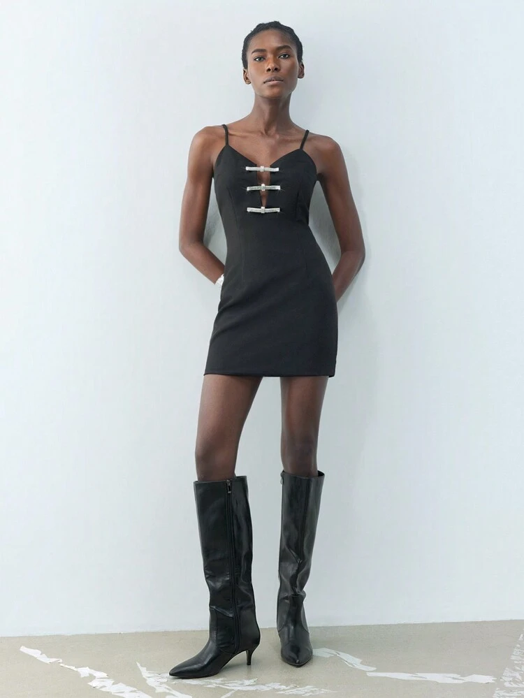 SHEIN Maija Women's Elegant Knit Mini Dress With Bow & Rhinestone Decor, Suitable For Urban Chic Spring/Summer Parties, Valentine's Day, Casual, Romantic Vacation, Suitable For Going Out, Party, Wedding Guest, Vintage Style, Valentine's Day