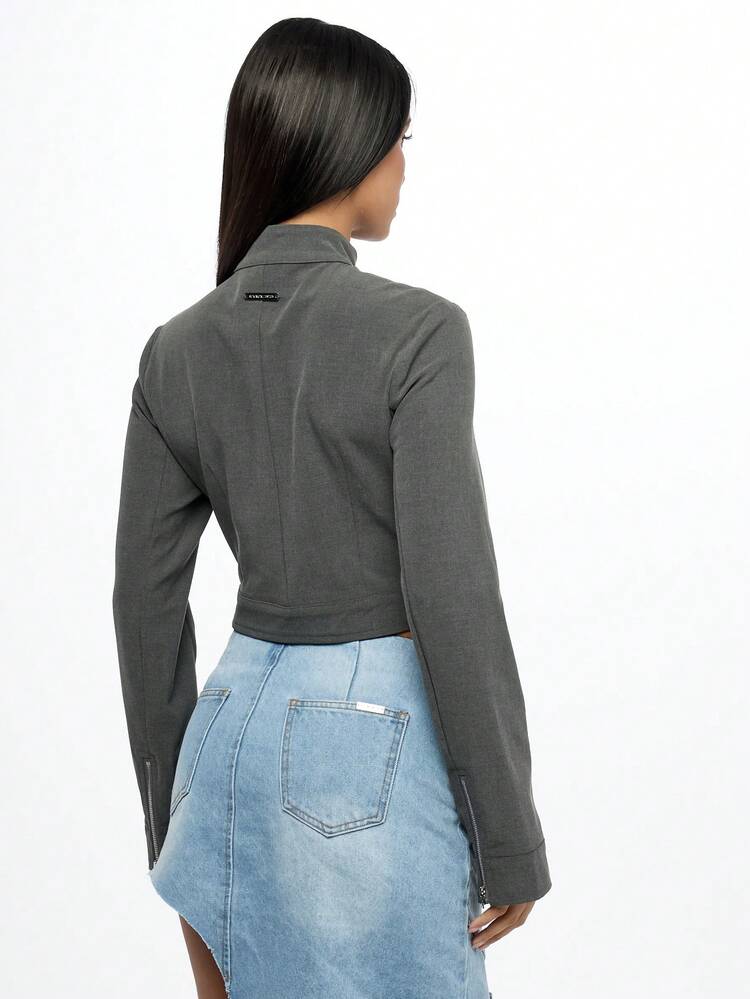 SUMWON Cropped Military-Inspired Stand Collar Jacket With Half-Zip Front Fall Winter Fashion Statement Piece Streetwear Outerwear Modern Urban Style