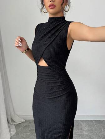 Rafferiza 女士高领无袖镂空腰部纹理面料黑色连衣裙