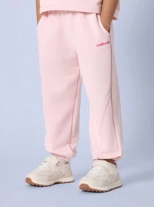 SUMWON Conjunto de ropa de estar en casa de dos piezas con logo de California, blusa corta cómoda y oversize, pantalones jogger, conjunto casual de deporte y actividad física para estar en casa